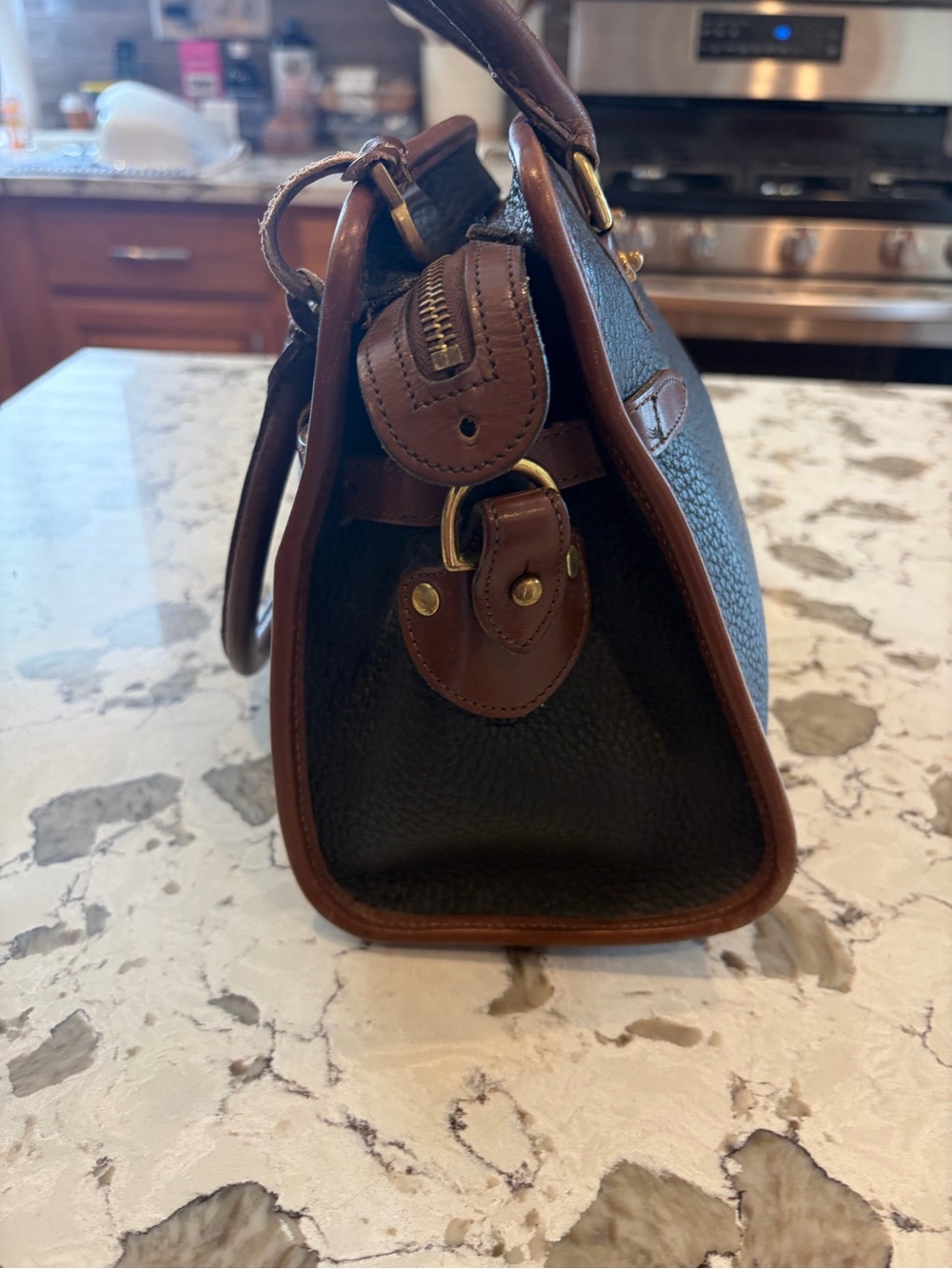 Vintage Dooney & Bourke Brown Trim Black Pebbled Leather Satchel B212 - Picture 4 of 7